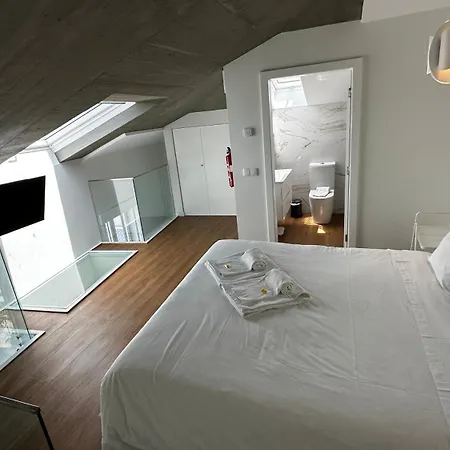 Up Lavie Dux דירה *