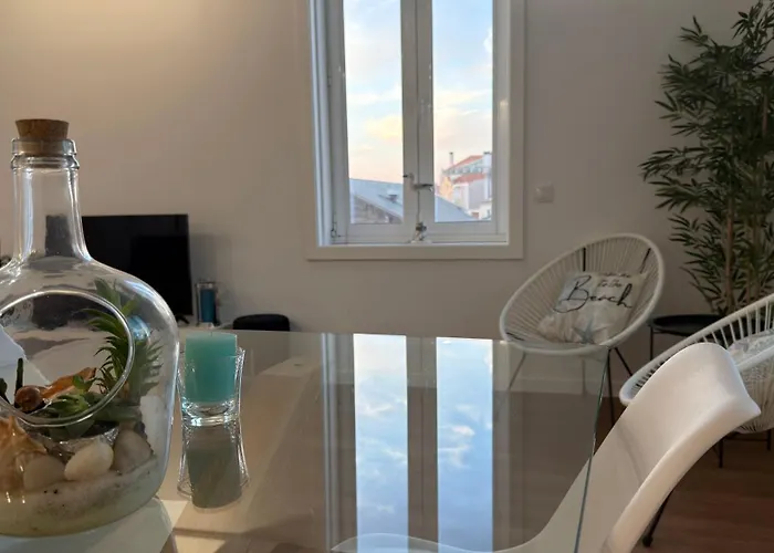 Up Lavie Dux Apartment